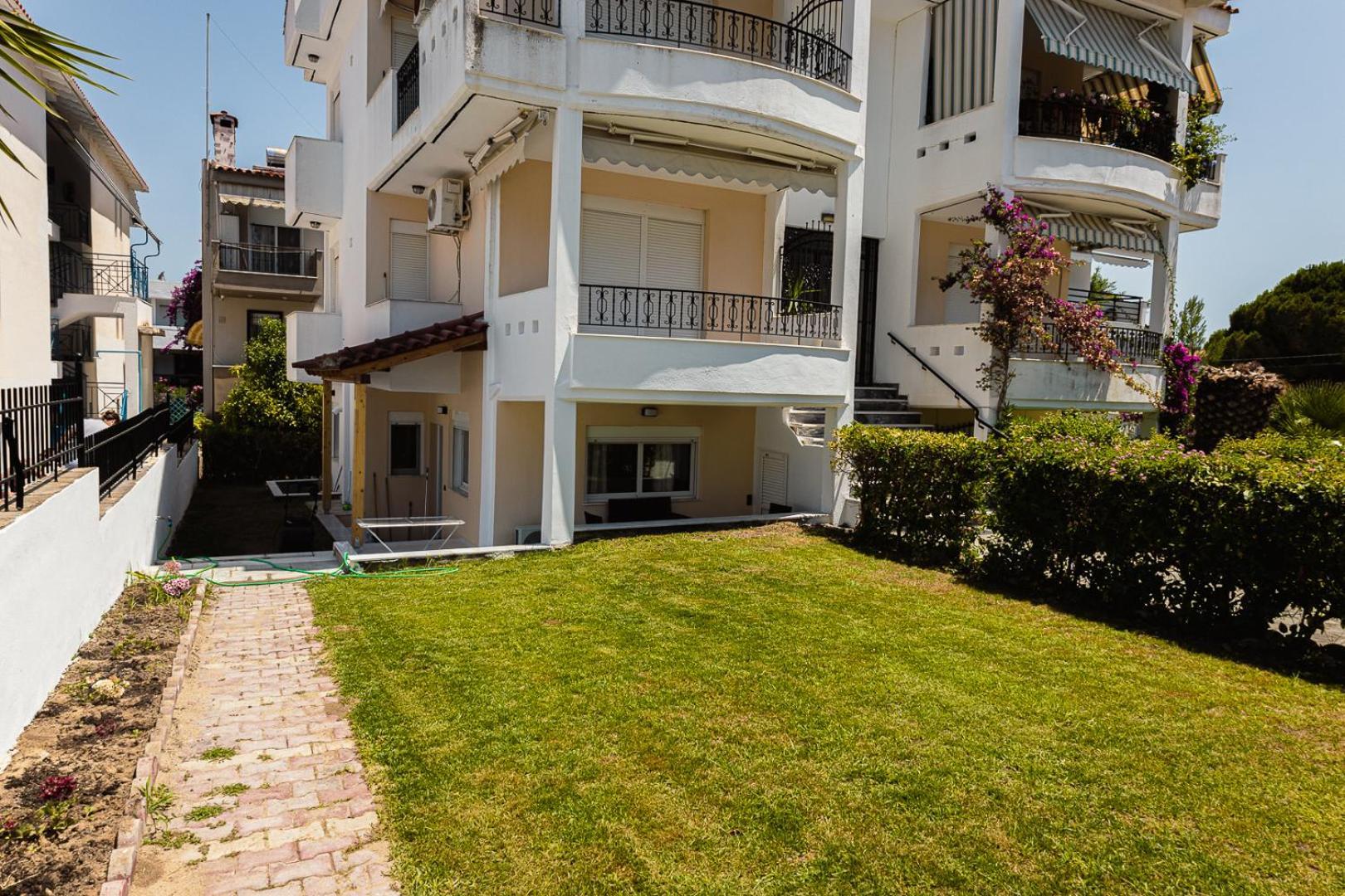Tufa Apartament